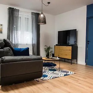 https://danubio_2-bedrooms-be-in-the-center-of-it-all.inbudapesthotels.com