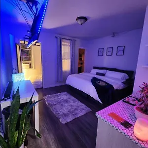 Zen Oasis Apartment